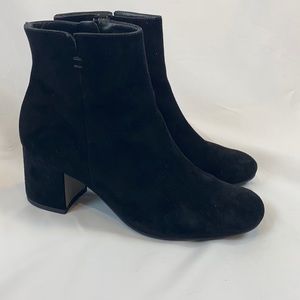 Paul Green suede ankle bootie